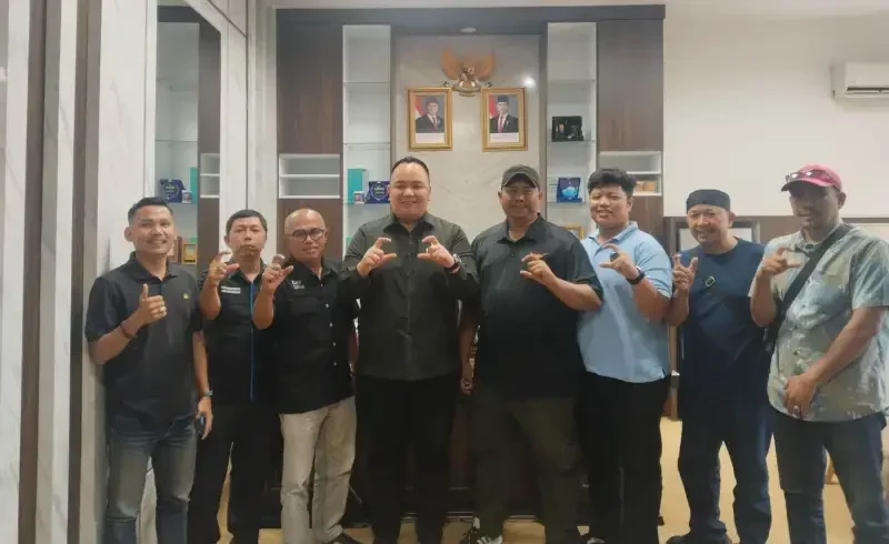 terima-audiensi-pjkip-sumbar,-wakil-ketua-dprd-nanda-satria-siap-dukung-keterbukaan-informasi-publik