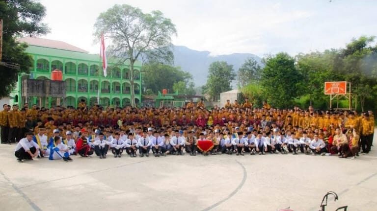 pondok-pesantren-modern-diniyyah-pasia-buka-pendaftaran-santri-baru-tahun-ajaran-2026/2027