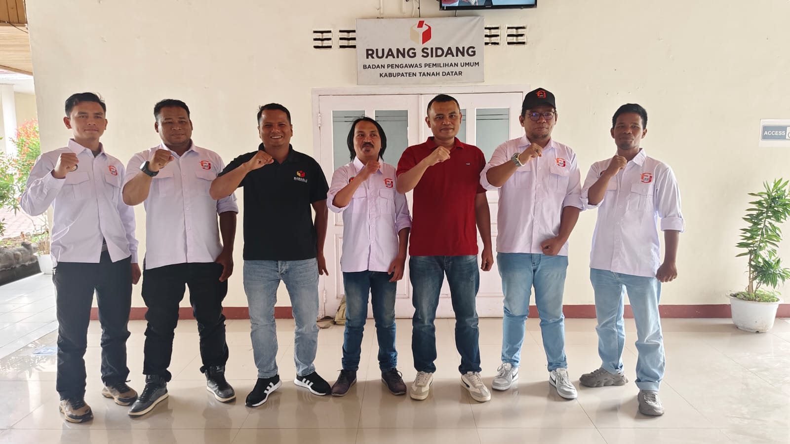 pjkip-dan-bawaslu-tanah-datar-siapkan-kerjasama-demi-pemilu-terbuka-dan-adil