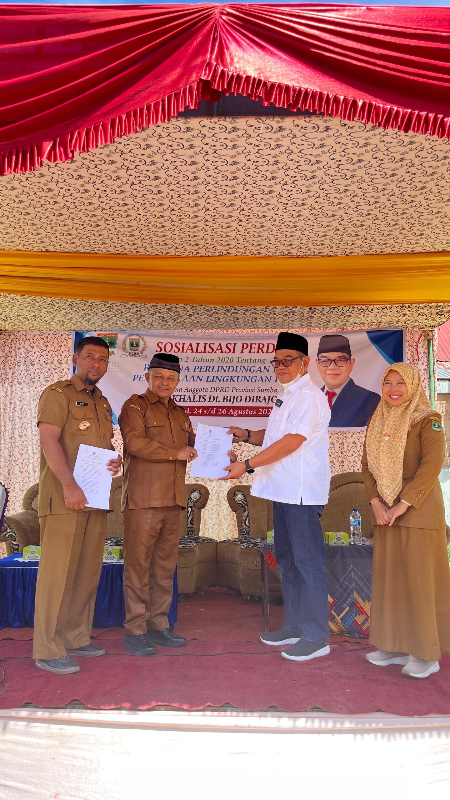 sosialisasikan-perda-lingkungan-hidup-disosialisasikan,-nurkhalis-ajak-masyarakat-nagari-suayan-jaga-alam