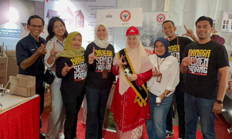 ramai-dikunjungi!-sepablock-pt-semen-padang-jadi-magnet-di-festival-literasi-2025