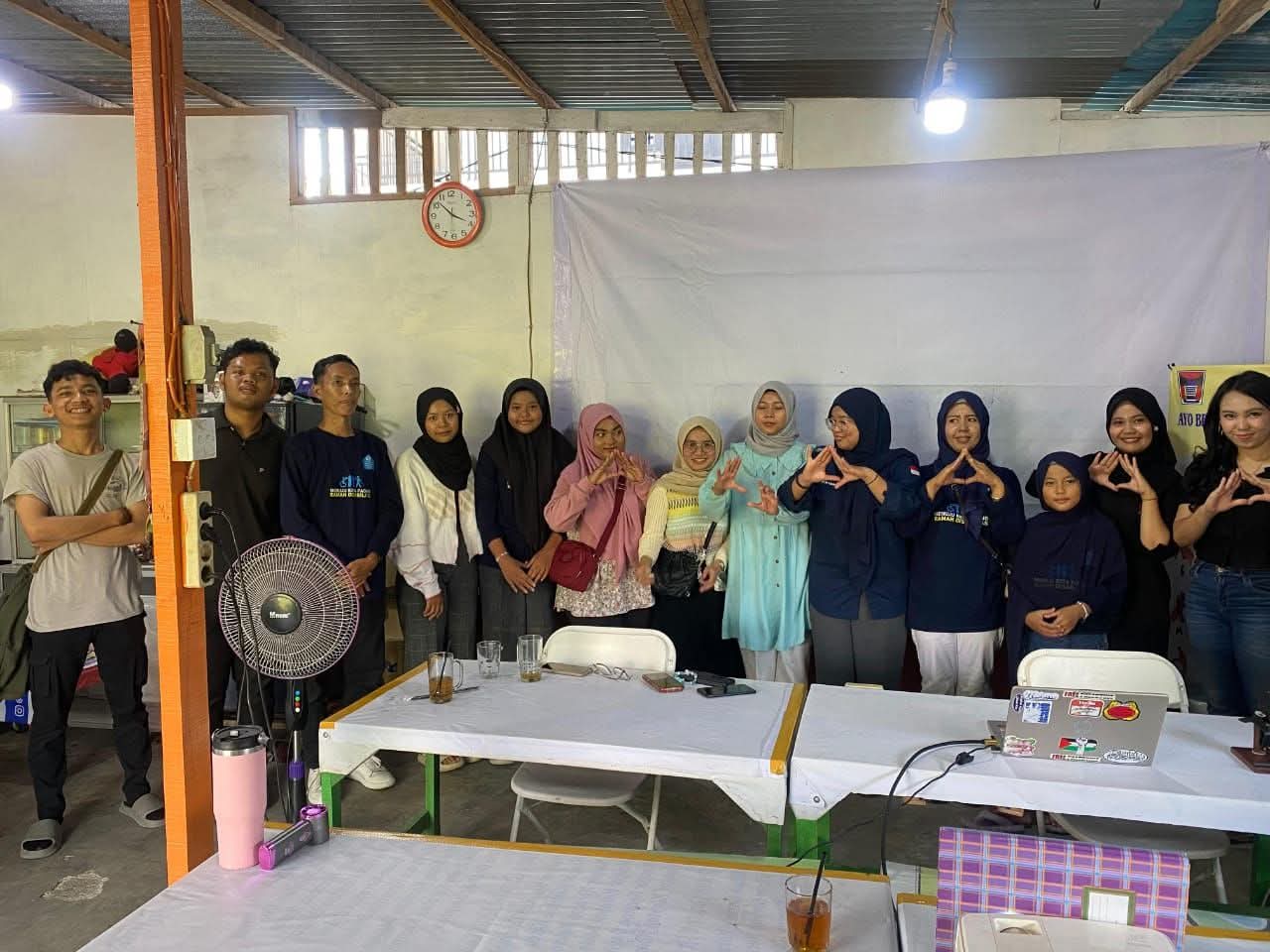 wujudkan-kota-inklusif,-rumah-inklusi-padang-hadirkan-kelas-bahasa-isyarat