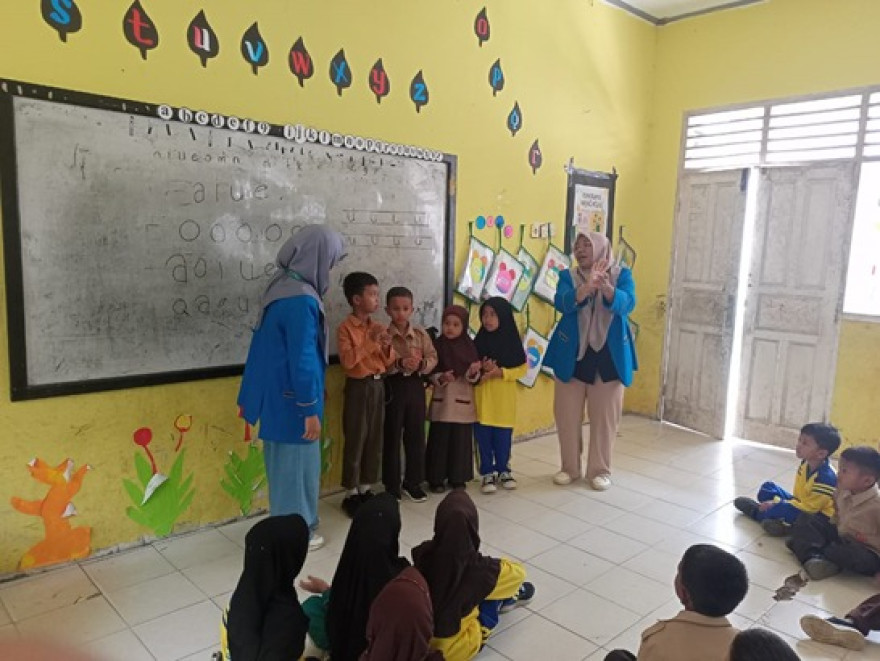 sosialisasi-oleh-mahasiswa-kkn-uin-mahmud-yunus-batusangkar-di-sdn-36-mawar-ii-nagari-lubuak-jantan-terkait-cuci-tangan-yang-baik-dan-benar