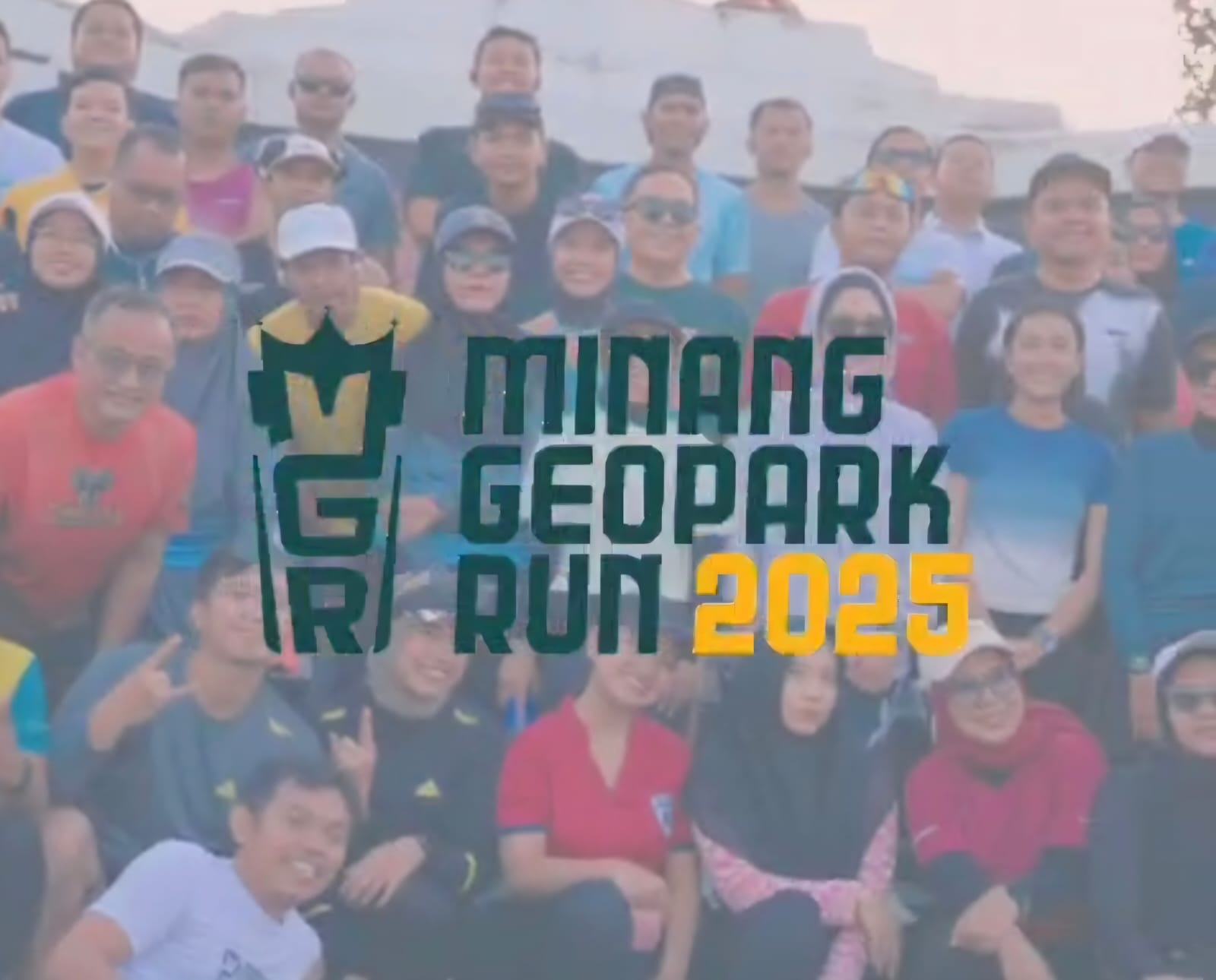 ngarai-sianok-bersolek-sambut-pelari-mgr-2025,-yv-tri-saputra:-so pasti-geliatkan-ekonomi-bukittinggi