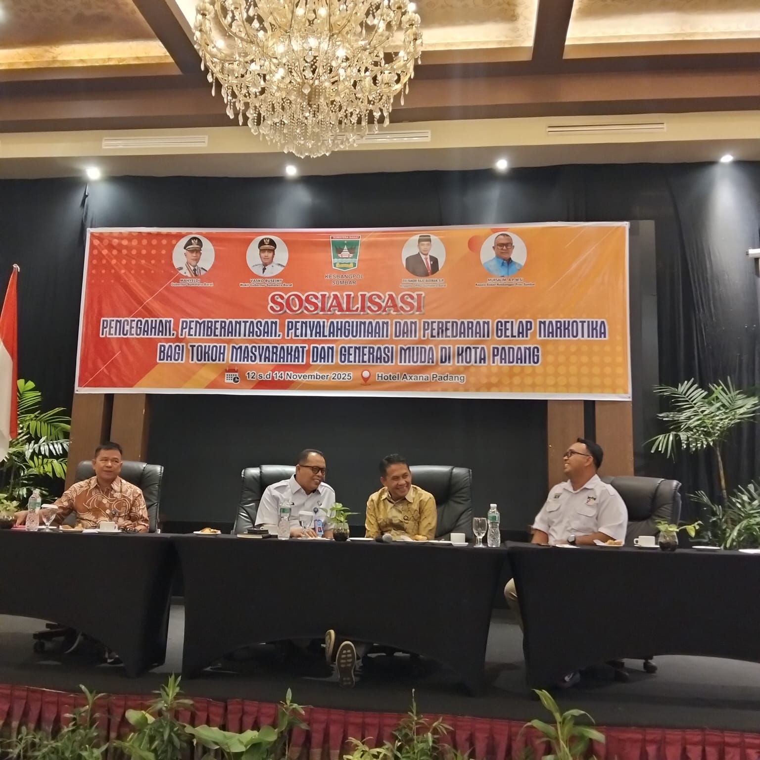 evi-yandri-buka-bimtek-pencegahan-dan-pemberantasan-narkotika-bagi-generasi-muda