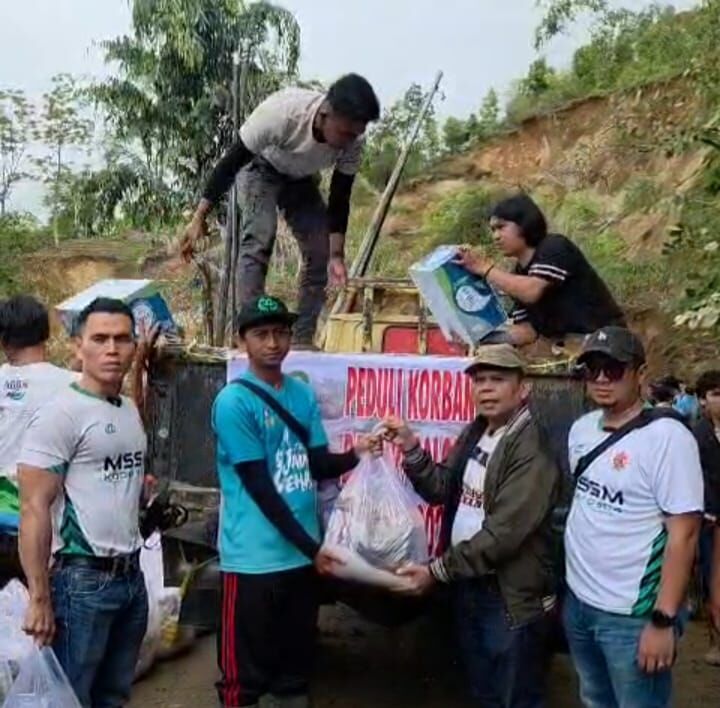 respons-cepat-bencana,-ksmr-distribusikan-logistik-ke-sejumlah-titik-terdampak