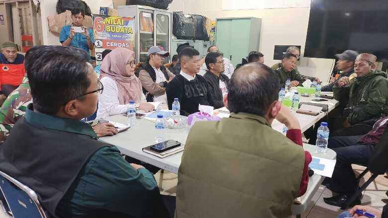 wabup-minta-wali-nagari-segera-berikan-data-valid-untuk-pembangunan-huntara