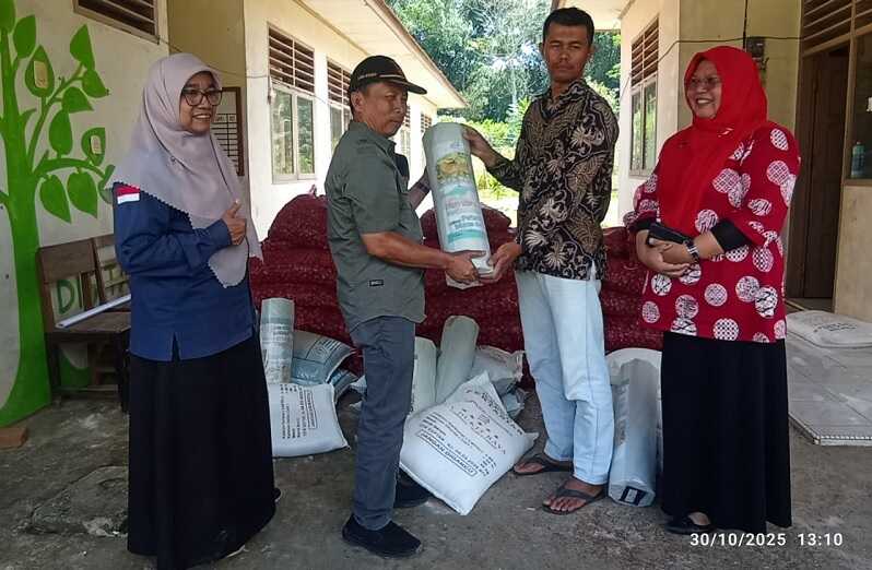 pemkab-agam-dorong-petani-bukik-batabuah-kembangkan-bawang-merah