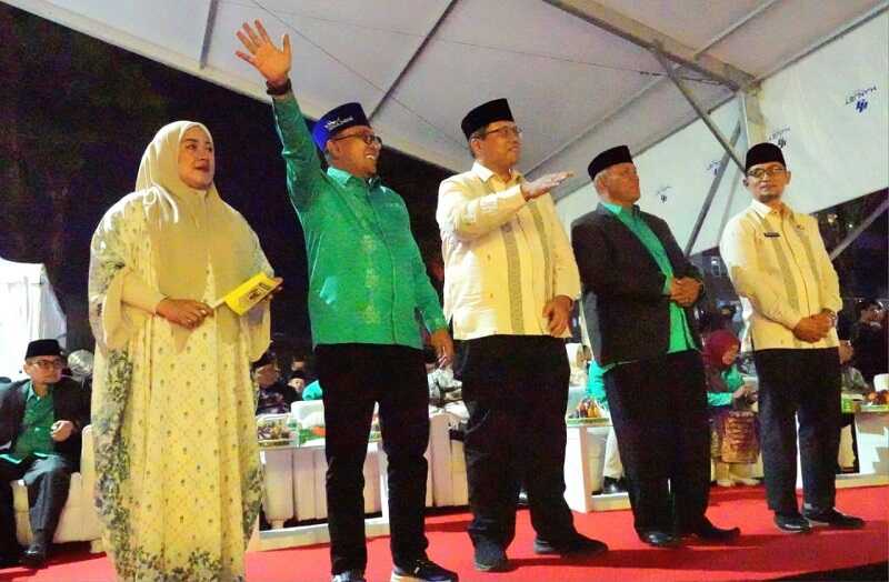 mtq-tingkat-sumbar-dibuka,-bupati-eka-putra-optimis-tanah-datar-kembali-jadi-juara-umum 