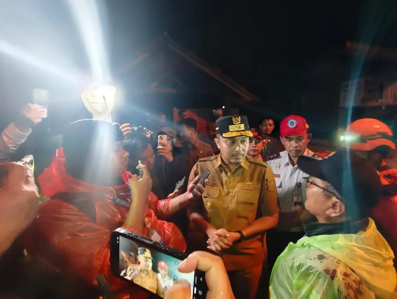 mahyeldi-ingatkan-keselamatan-warga,-vasko-tekankan-akurasi-data