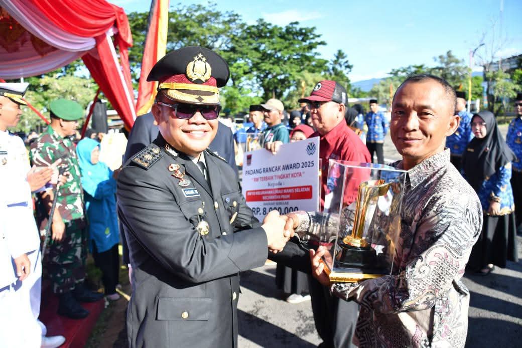 padang-rancak-award-2025,-rt-05-rw-05-kelurahan-cengkeh-sabet-gelar-terbaik