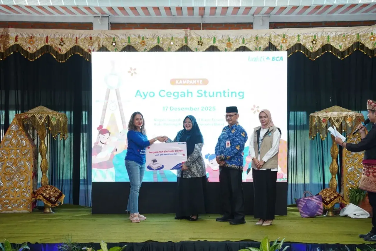 bakti-bca-luncurkan-sistem-digital-pantau-stunting-di-padang-pariaman