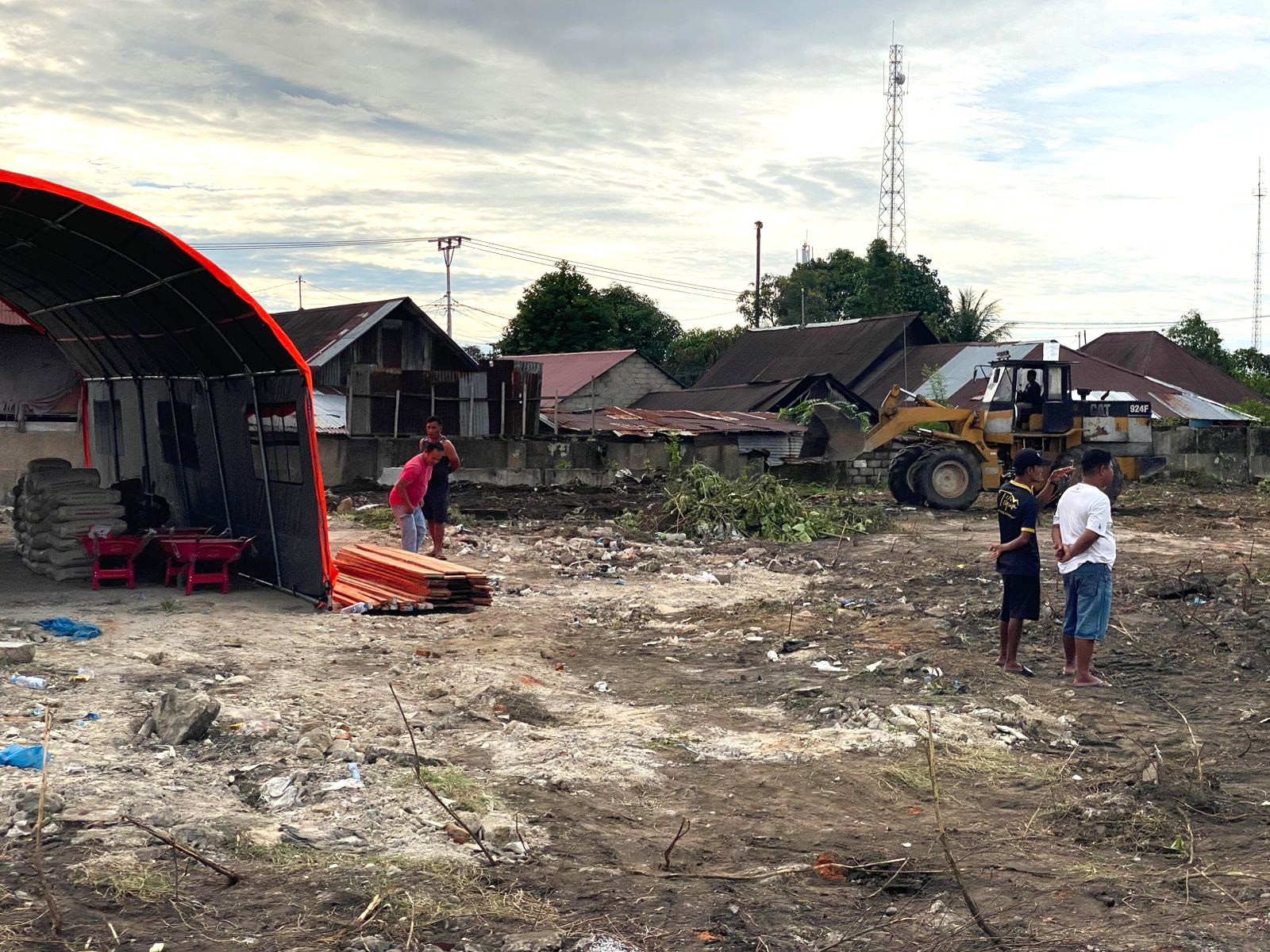 pemerintah-pacu-pemulihan-bencana,-huntara-huntap-jadi-prioritas-utama