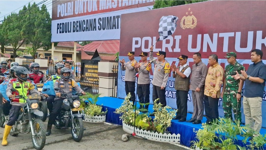 polri-distribusikan-bantuan-skala-besar,-fokus-jangkau-daerah-terpencil-di-sumbar