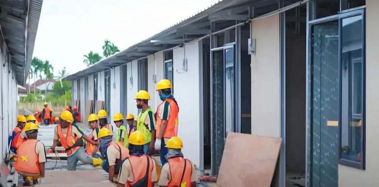 huntara-danantara-tarik-perhatian-warga-kuala-simpang