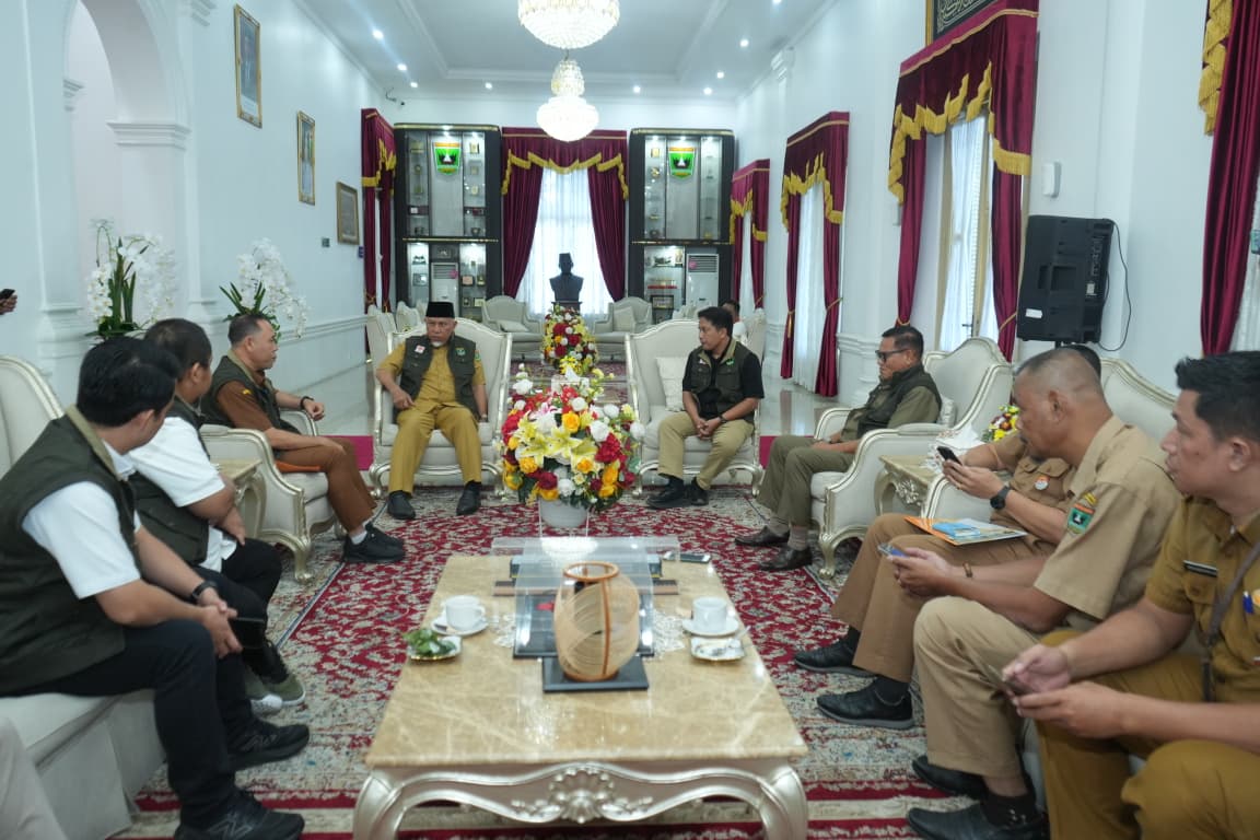 gubernur-mahyeldi:-porprov-sumbar-juni-juli-2026-dengan-konsep-tuan-rumah-bersama