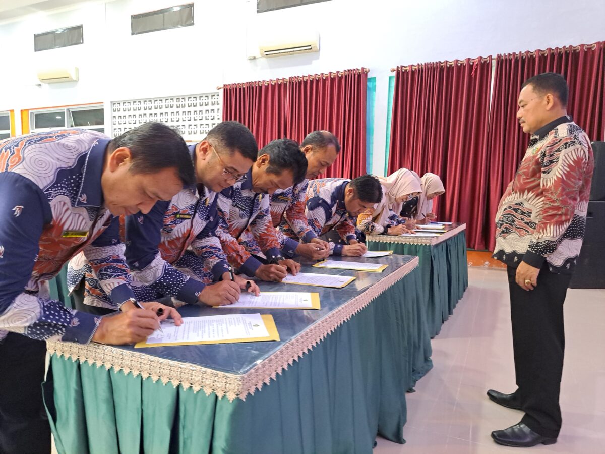 man-2-padang-teken-perkin,-tingkatkan-kualitas-layanan-pendidikan