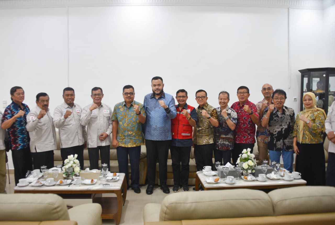 temui-wako-fadly-amran,-pmi,-hbt-dan-sjs-plaza-berkolaborasi-gelar-donor-darah