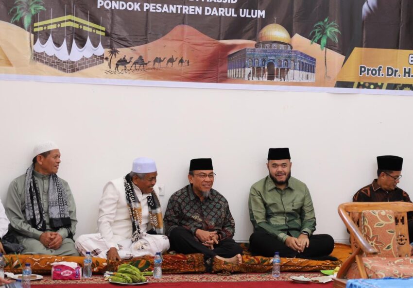 wali-kota-ajak-masyarakat-tingkatkan-iman-saat-peringatan-isra-mikraj