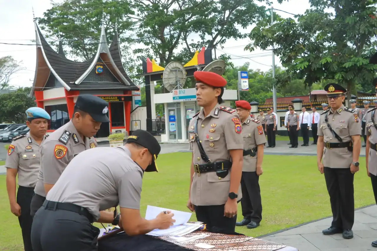 sejumlah-kasat-dan-kapolsek-di-wilayah-hukum-polres-limapuluh-kota-berganti