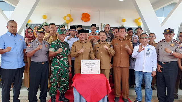 tekankan-komitmen-pendidikan-berkarakter-di-lima-puluh-kota,-bupati-resmikan-gedung-baru-disdikbud