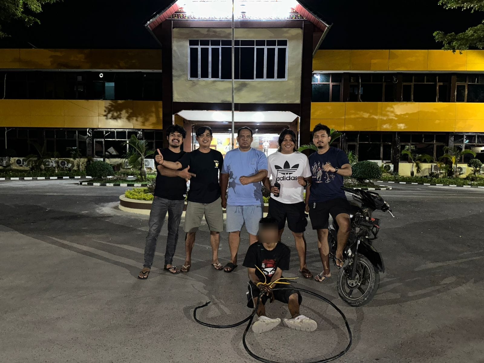 sat-reskrim-polresta-padang-gagalkan-pencurian-kabel-tower-telkomsel