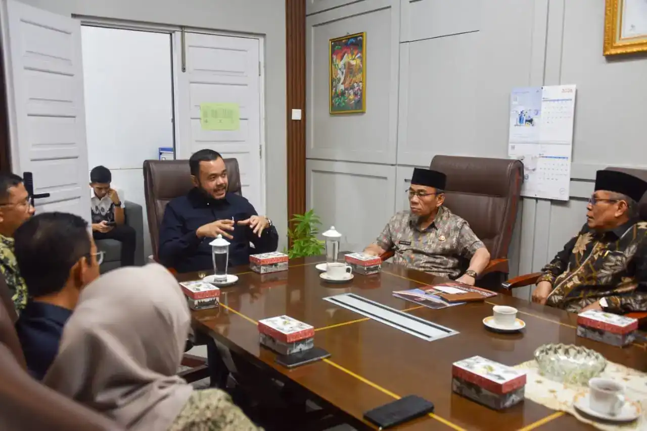 pemko-padang-aktifkan-pendidikan-agama-islam-siswa-smp-mts
