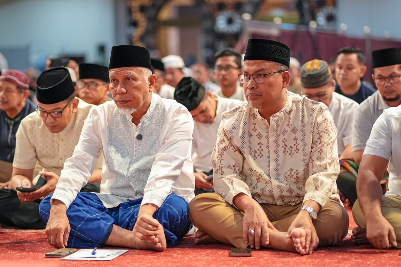 subuh-mubarak,-gubernur-mahyeldi:-hakikat-asn-sebagai-pelayan-masyarakat