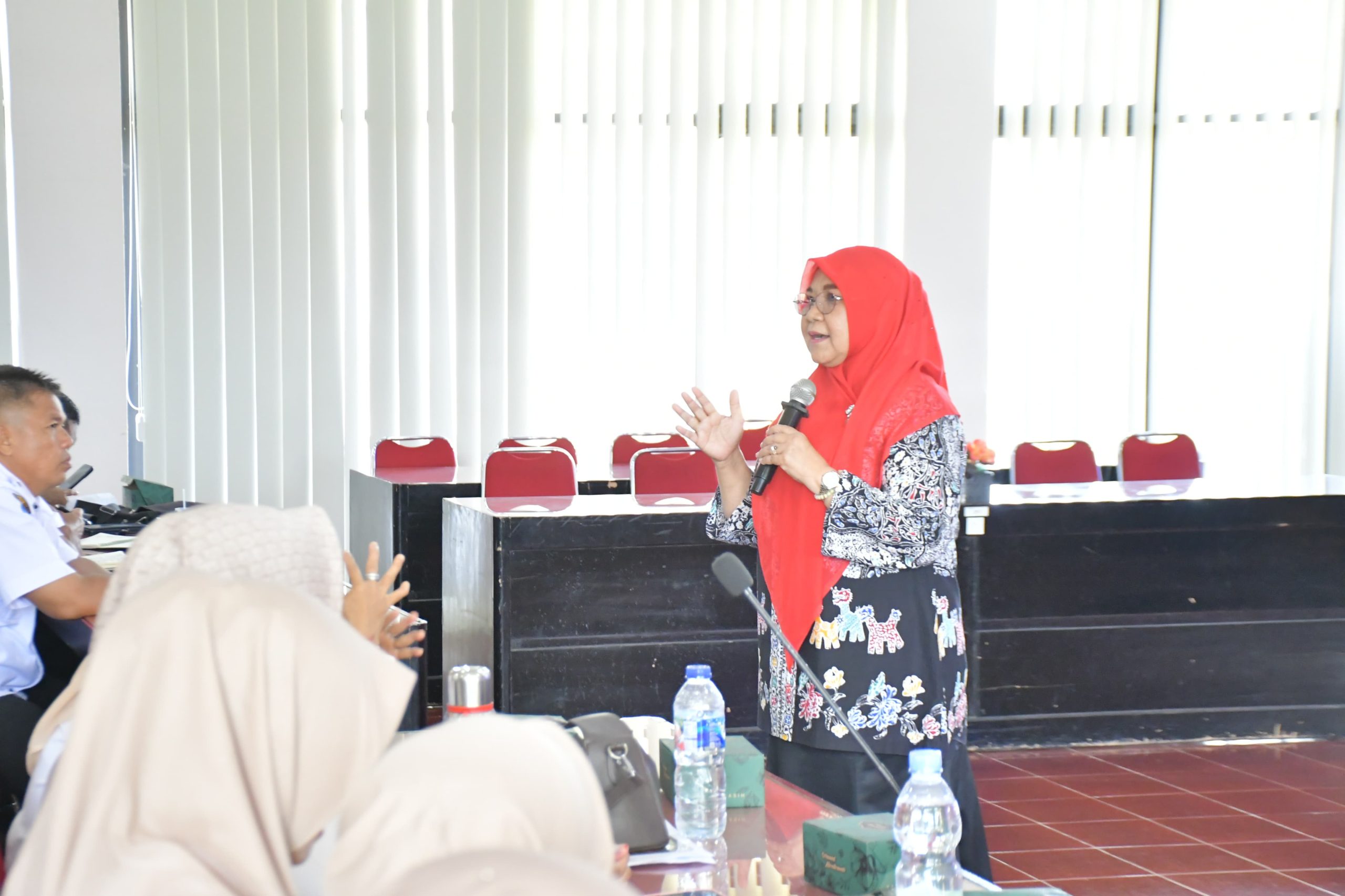peningkatan-kompetensi-kepala-sekolah,-mkks-smp-agam-angkat-tema-integritas-kepemimpinan