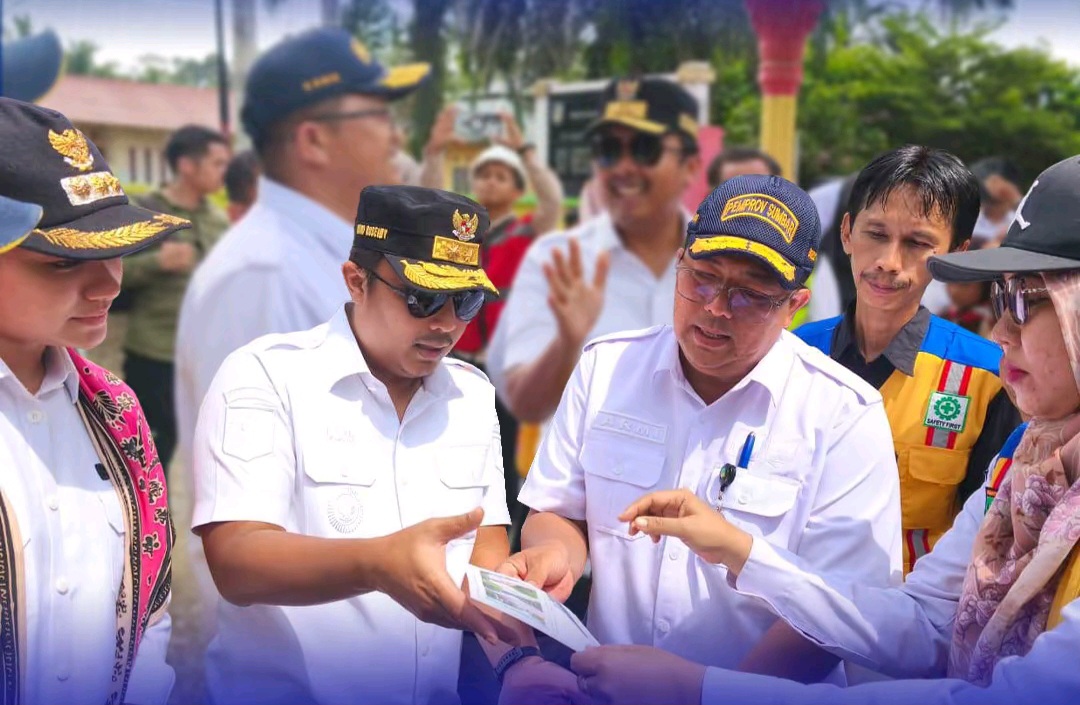 kadis-bmcktr-sumbar-dampingi-wagub-dan-menteri-pu-monitoring-jalan-strategis-dharmasraya