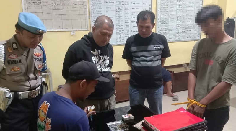 polres-pessel-tangkap-dua-tersangka-narkoba