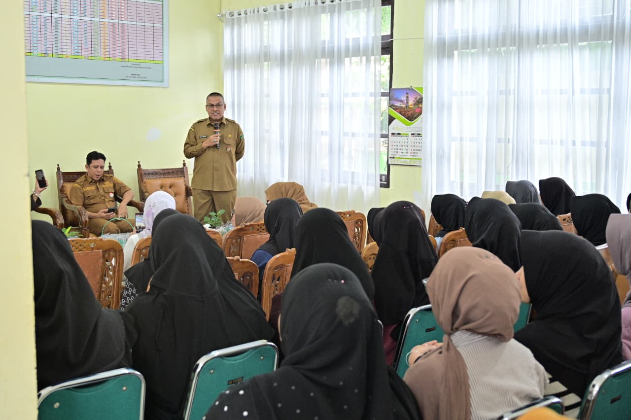 sekdaprov-sumbar-dorong-anak-binaan-psbr-harapan-jadi-generasi-mandiri-dan-siap-kerja