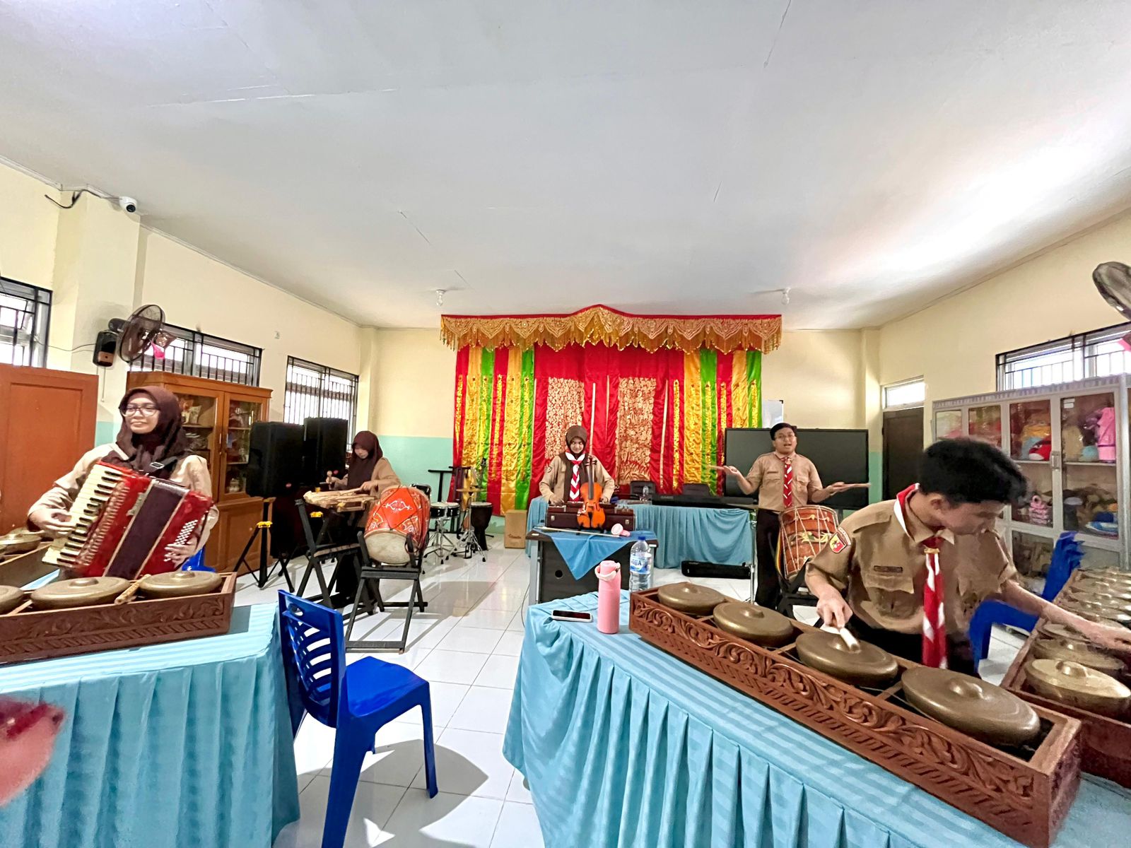 smp-7-padang-komitmen-berikan-yang-terbaik-di-ajang-festival-lomba-seni-dan-satra-nasional