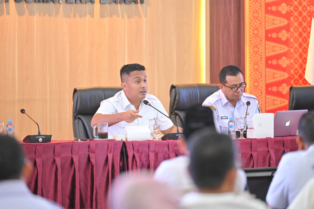 wagub-vasko-minta-opd-jemput-bola-untuk-percepat-pembangunan-sumbar