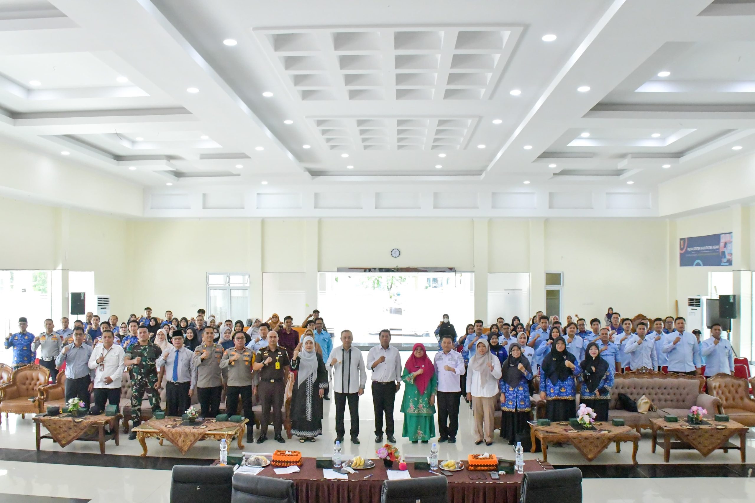 rakor-percepatan-program-mbg-di-agam,-wabup-tekankan-sinergi-dan-keamanan-pangan