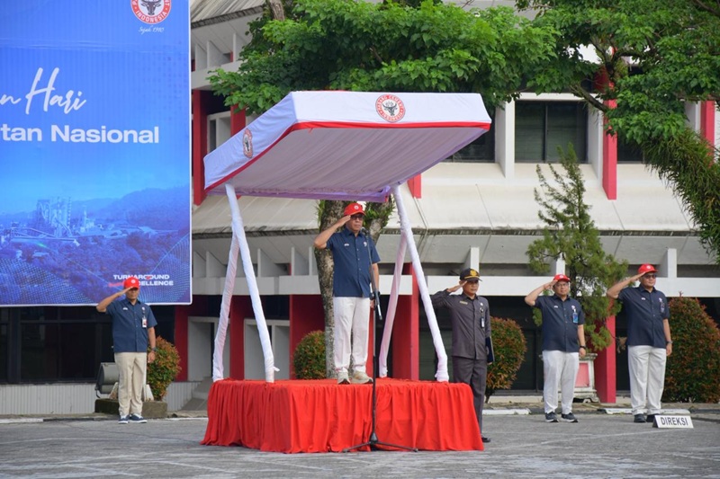 momentum-harkitnas-ke-118,-pt-semen-padang-ajak-karyawan-bangkit-hadapi-tantangan-industri