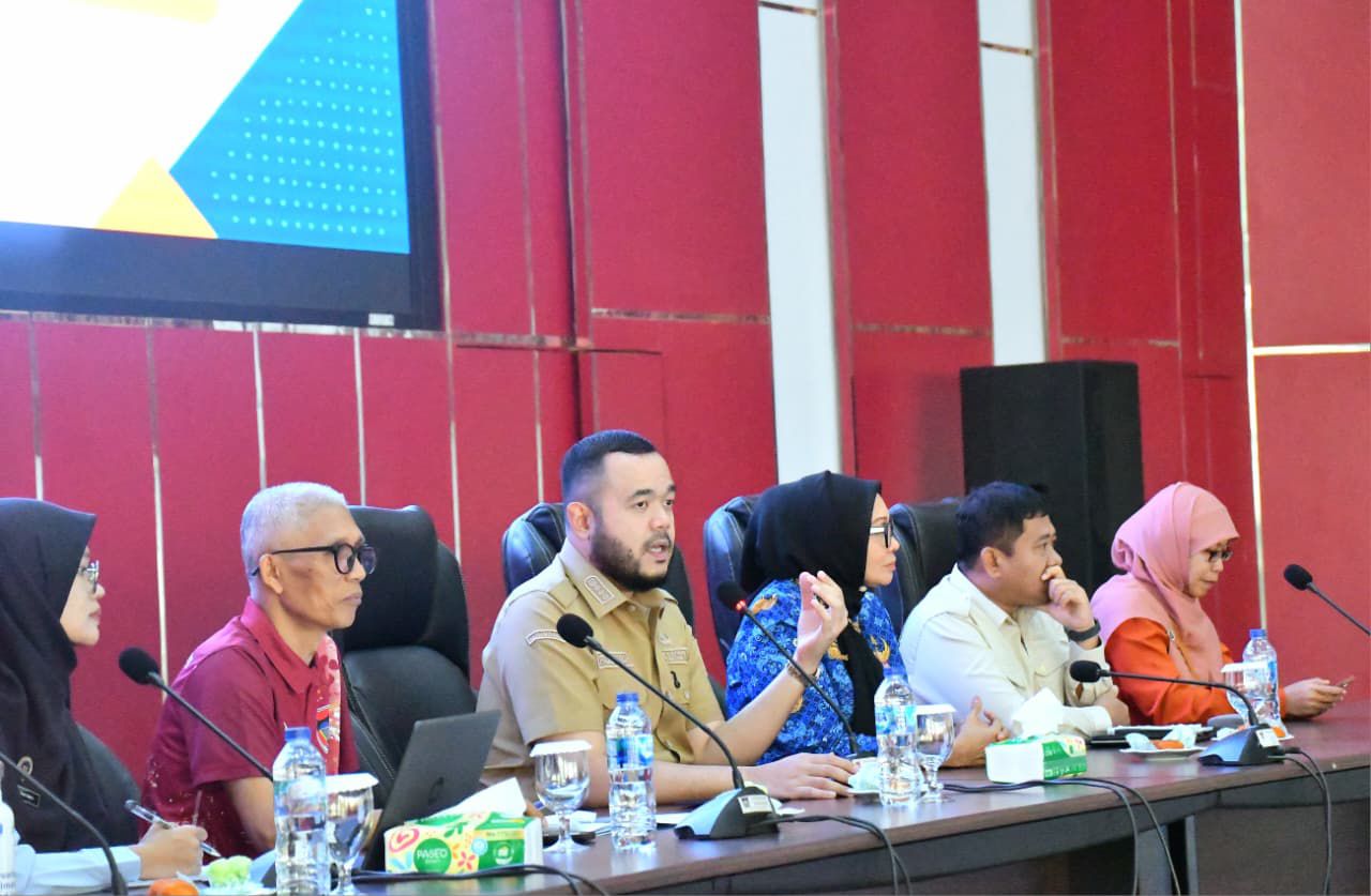 fadly-amran-pastikan-mbg-padang-berkualitas,-72-sppg-sudah-beroperasi