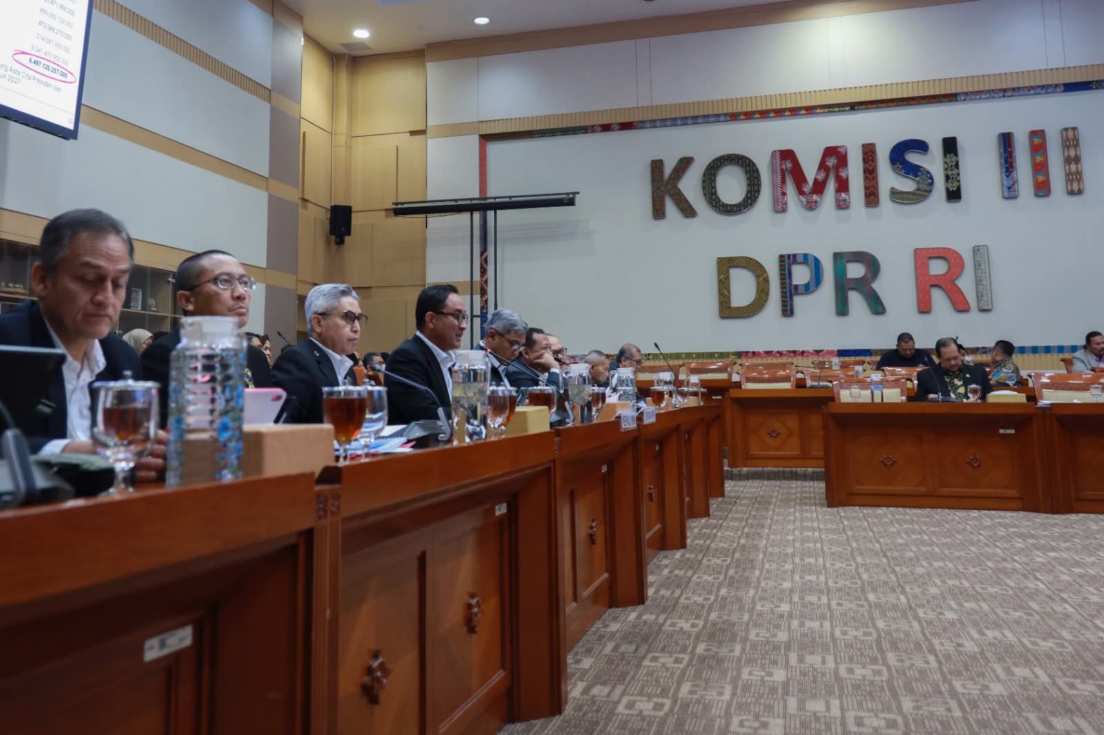 komisi-iii-dpr-ri-setujui-usulan-tambahan-anggaran-bnn-untuk-tahun-2027