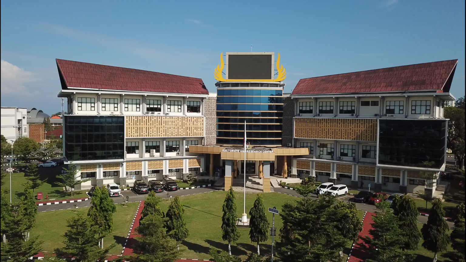 unp-satu-dari-20-perguruan-tinggi-indonesia-masuk-qs-world-university-rankings-2027
