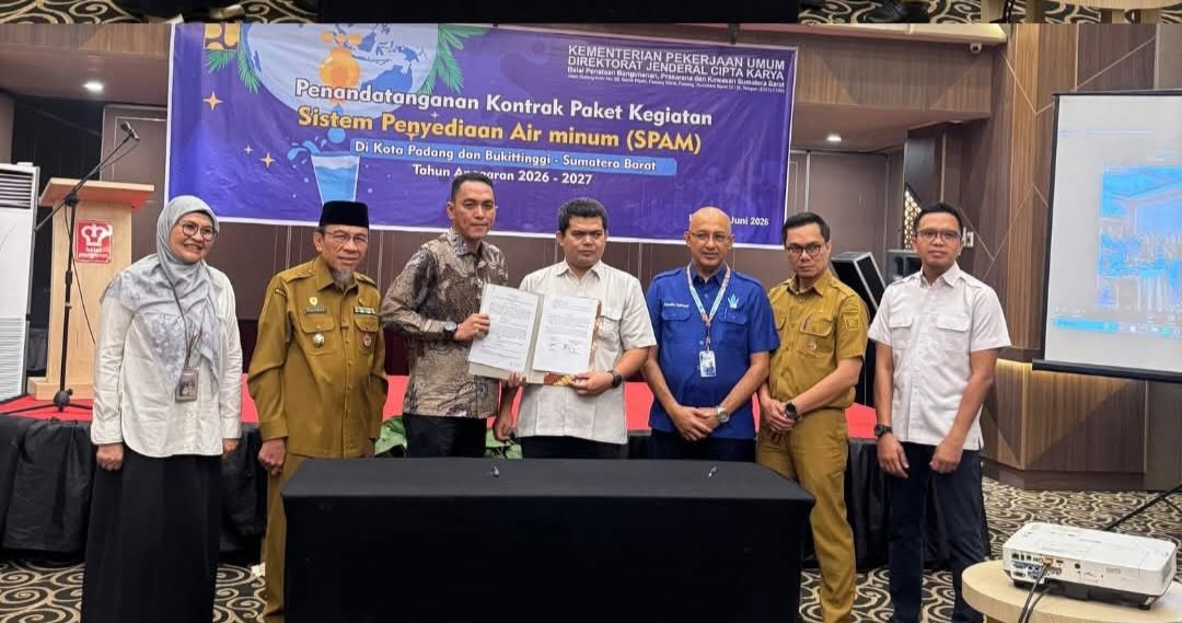 disaksikan-dirut-pdam,-spam-rp.284-miliar-resmi-dikontrak,-warga-koto-tangah,-nanggalo,-dan-kuranji-segera-nikmati-pasokan-air-bersih