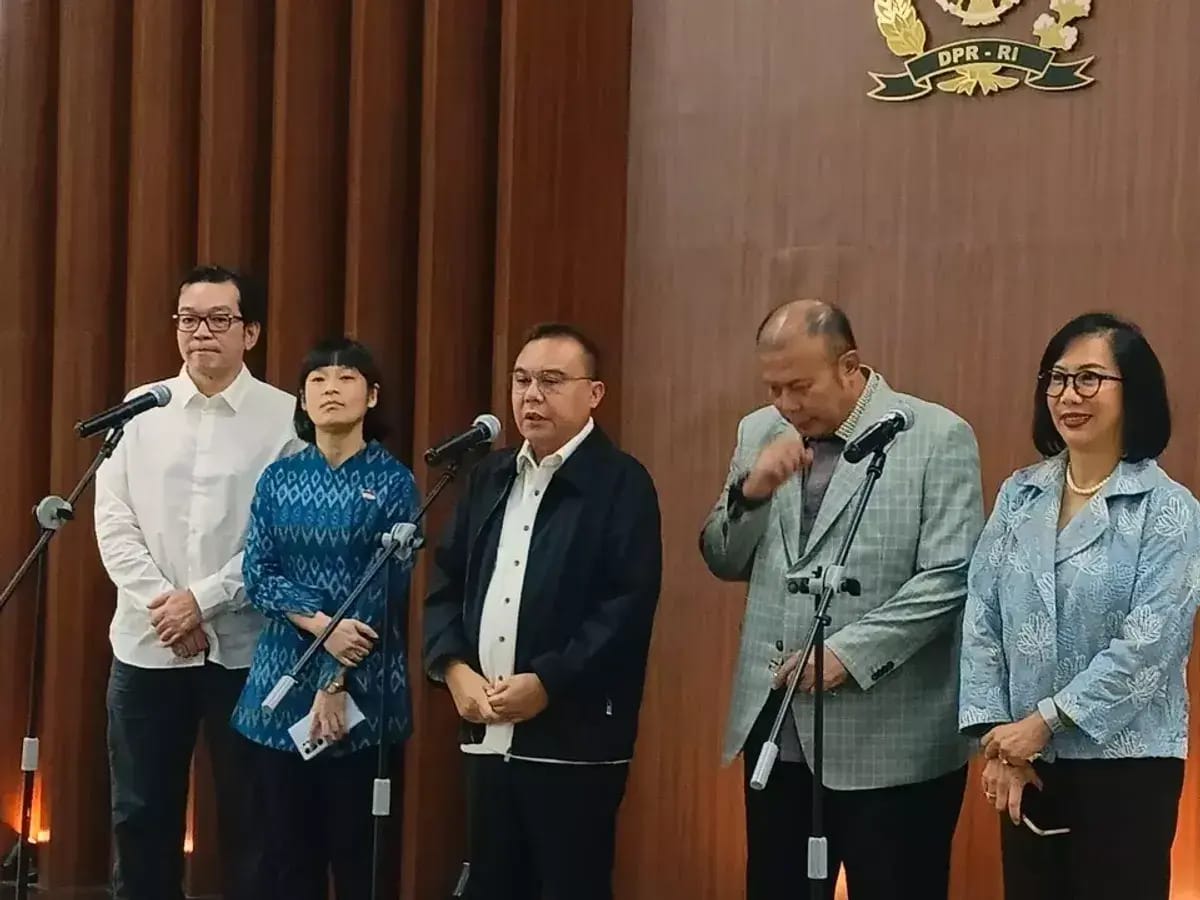 komisi-ojol-resmi-dipangkas-dari-20-persen-menjadi-8-persen,-rahmat-saleh-apresiasi-dasco