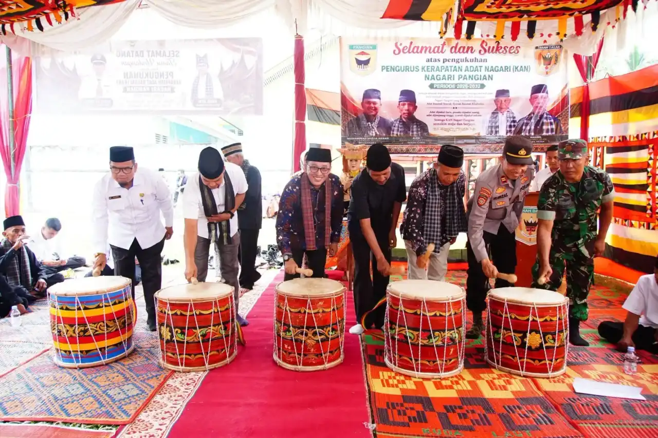 perkuat-peran-adat,-pengurus-kan-pangian-resmi-dilantik-untuk-periode-2026-2032