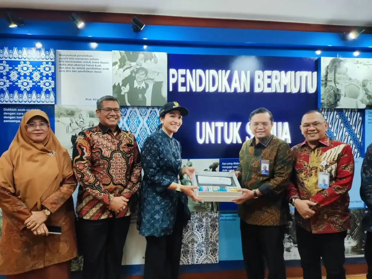 bupati-dharmasraya-usulkan-revitalisasi-sekolah-dan-fasilitas-pendidikan