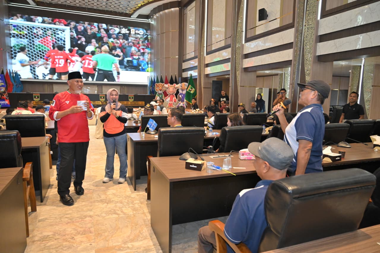 gubernur-mahyeldi:-nobar-piala-dunia-2026,-perkuat-kebersamaan-dan-hidupkan-umkm