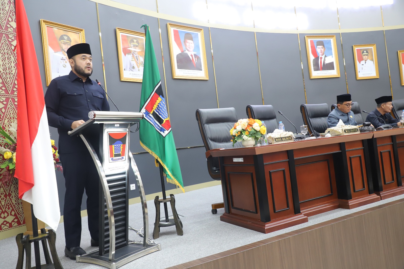 dprd-padang-gelar-paripurna-penyampaian-pendapat-akhir-fraksi-fraksi-terhadap-p-kua-dan-p-ppas-tahun-2026