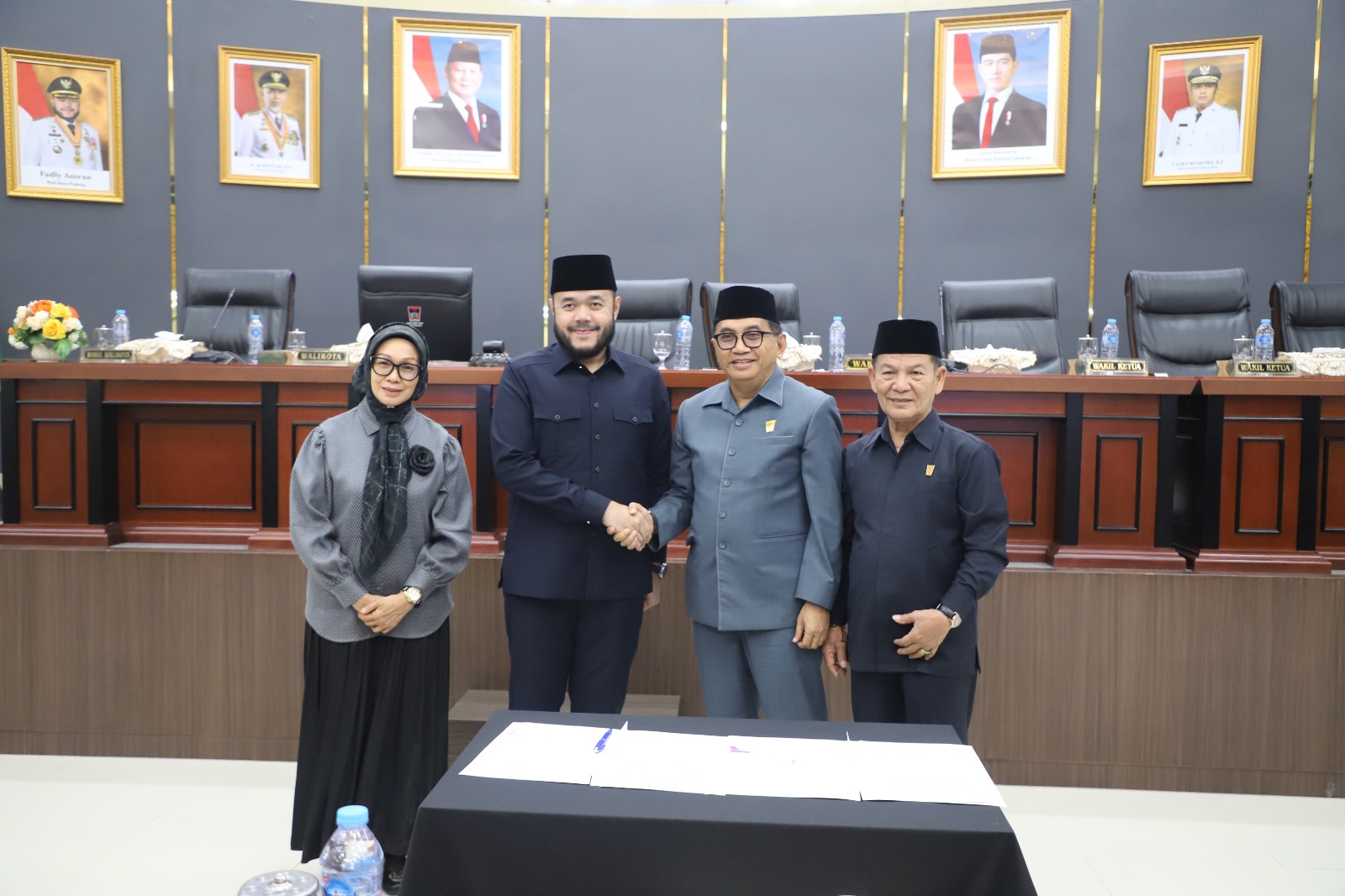 rapat-paripurna-pendapat-akhir-fraksi,-dprd-padang-pemko-sepakati-kua-ppas-perubahan-2026