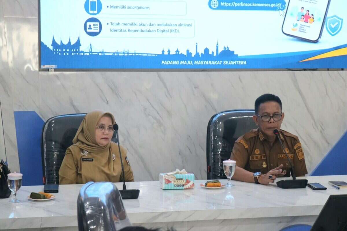 tingkatkan-akurasi-penyaluran-bansos,-pemko-padang-optimalkan-digitalisasi-portal-perlinsos