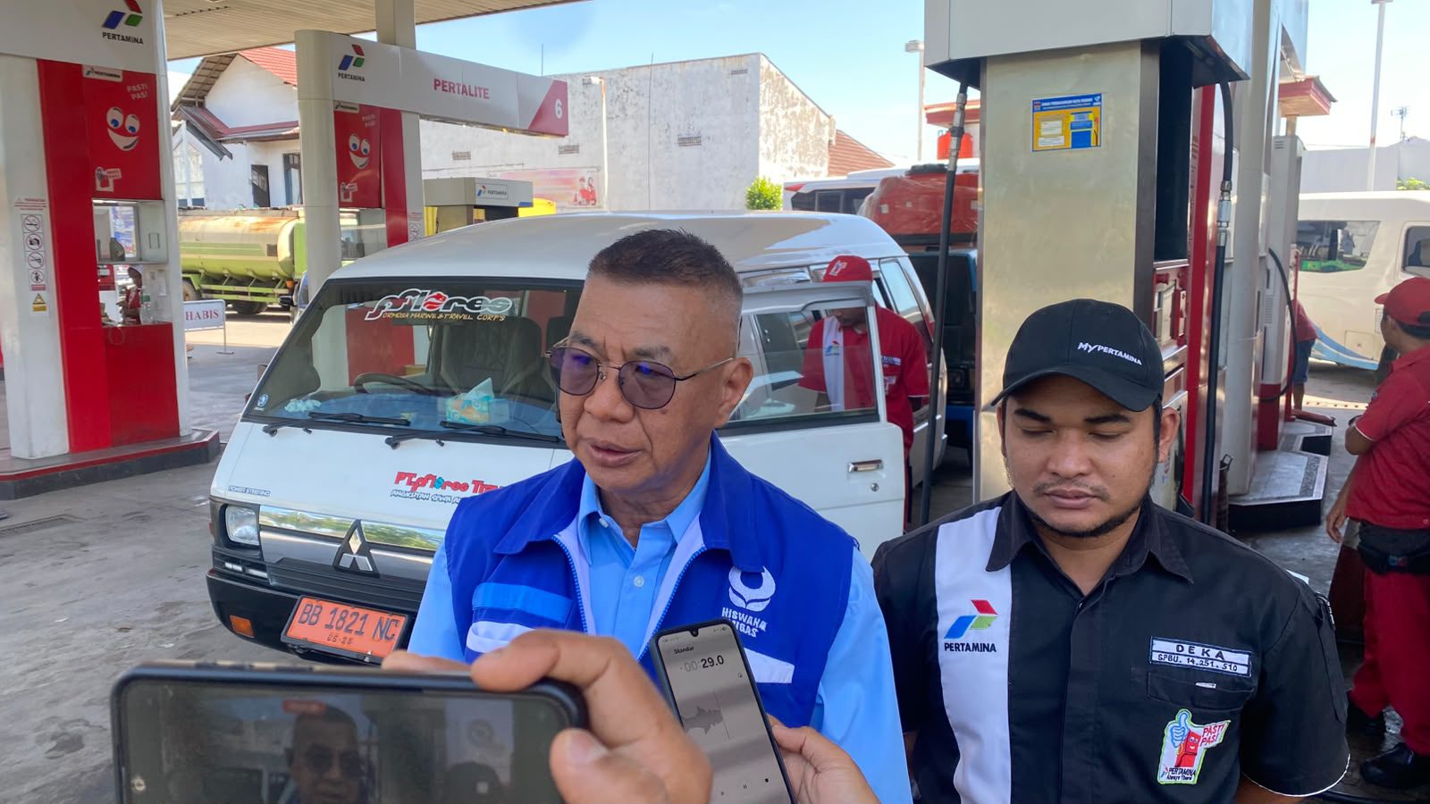 ridwan-hosen:-stok-bbm-aman-masyarakat-jangan-panik-distribusi-tersendat-akibat-perbaikan-jalan