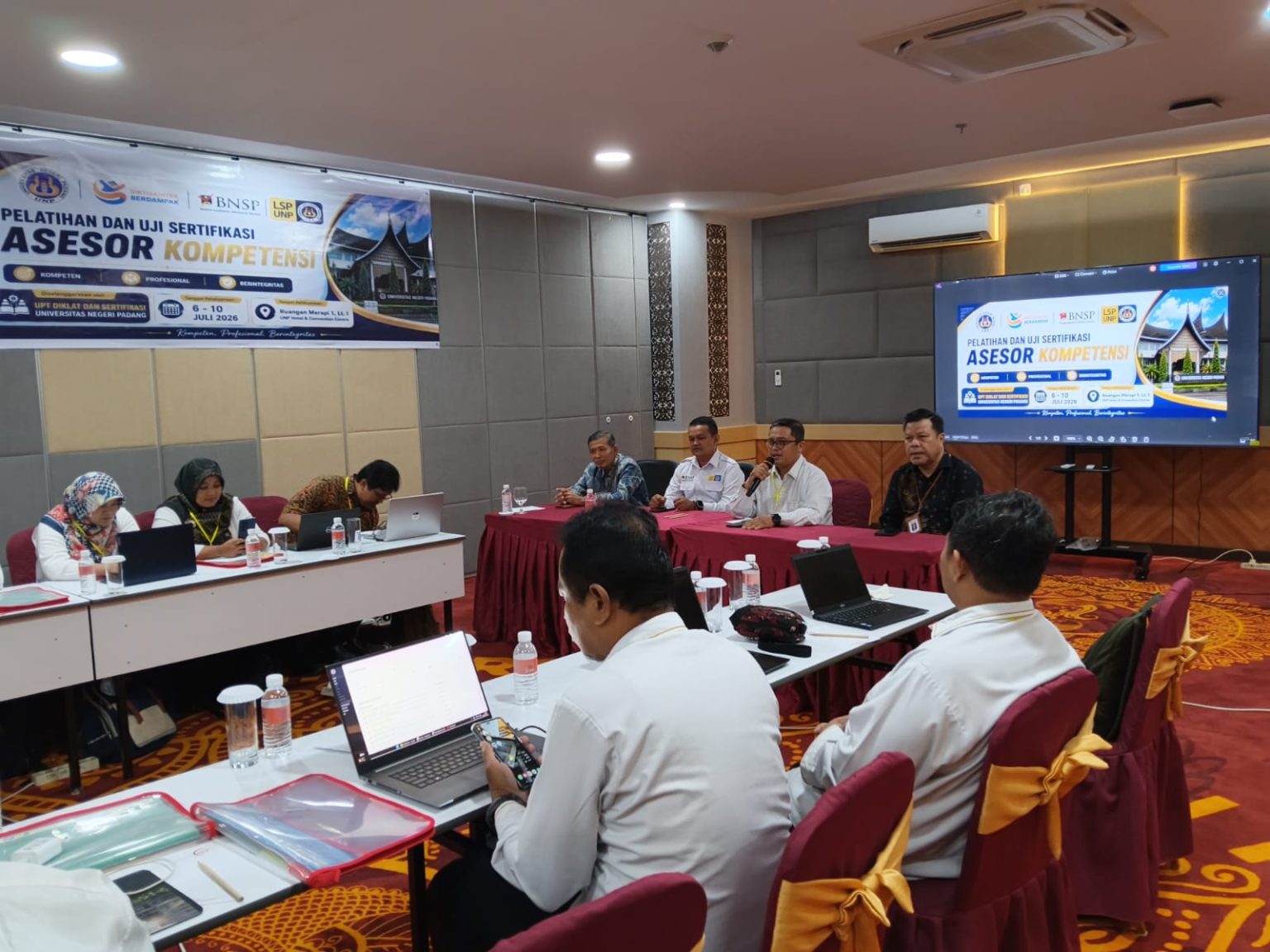 upt-diklat-dan-sertifikasi-unp-gelar-pelatihan-dan-uji-sertifikasi-asesor-kompetensi-lsp-p1-tahun-2026