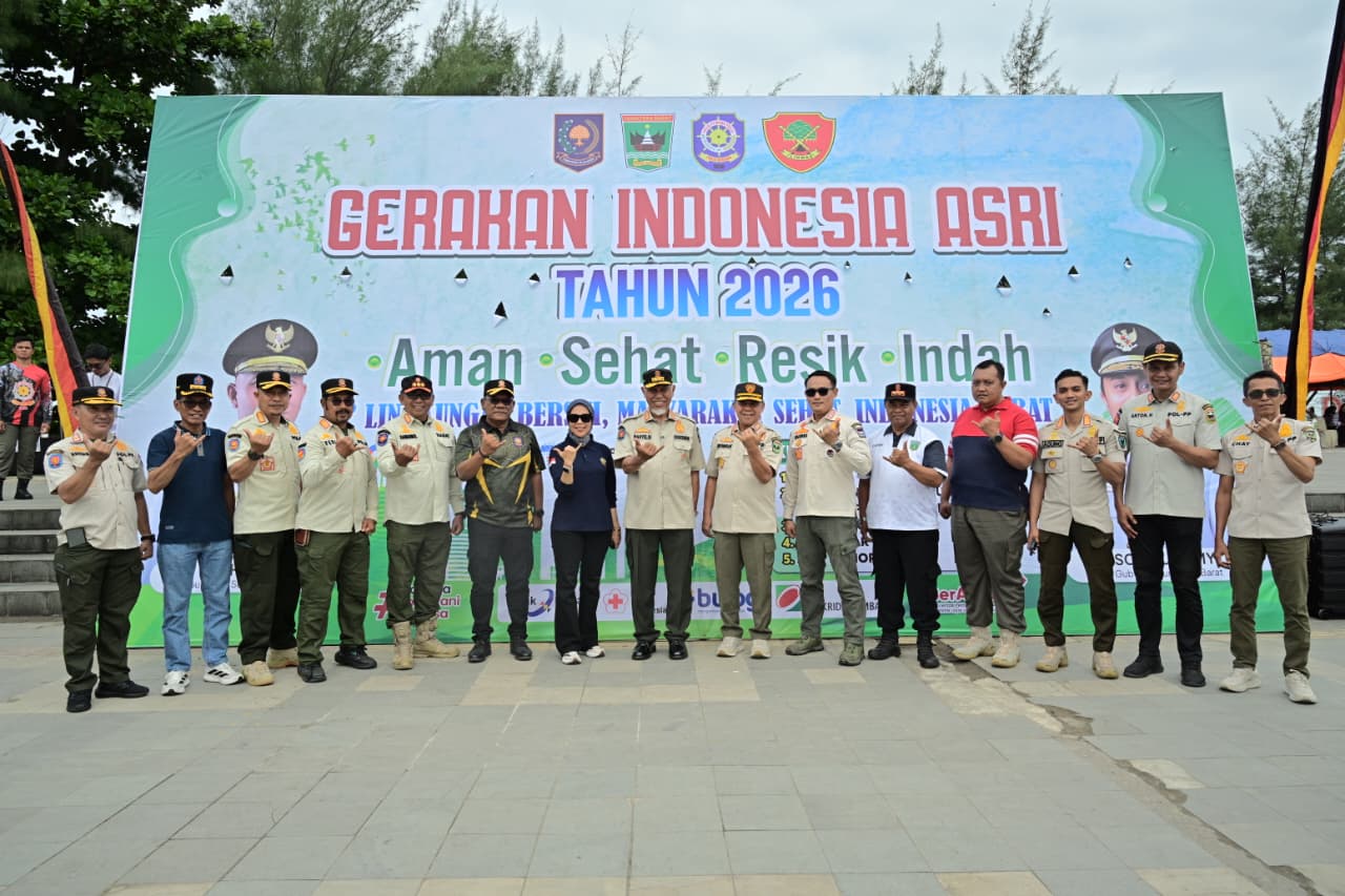 gubernur-mahyeldi-ajak-masyarakat-jadikan-budaya-bersih-sebagai-gaya-hidup